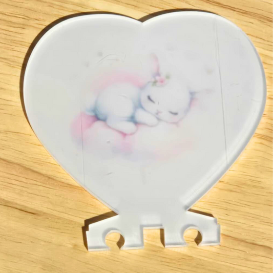 Veilleuse murale en forme de cœur avec lapin – Petite imperfection