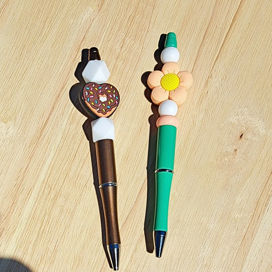 Crayon en perles de silicone personnalisable